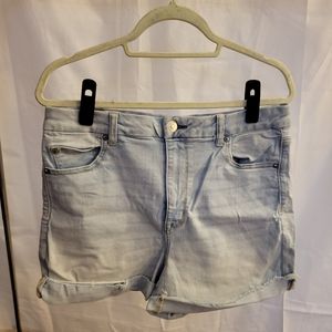 AE Curvy Hi-Rise Shortie